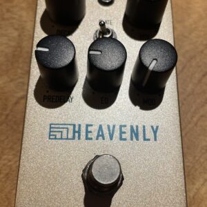 Universal Audio Heavenly Plate Reverb Pedal