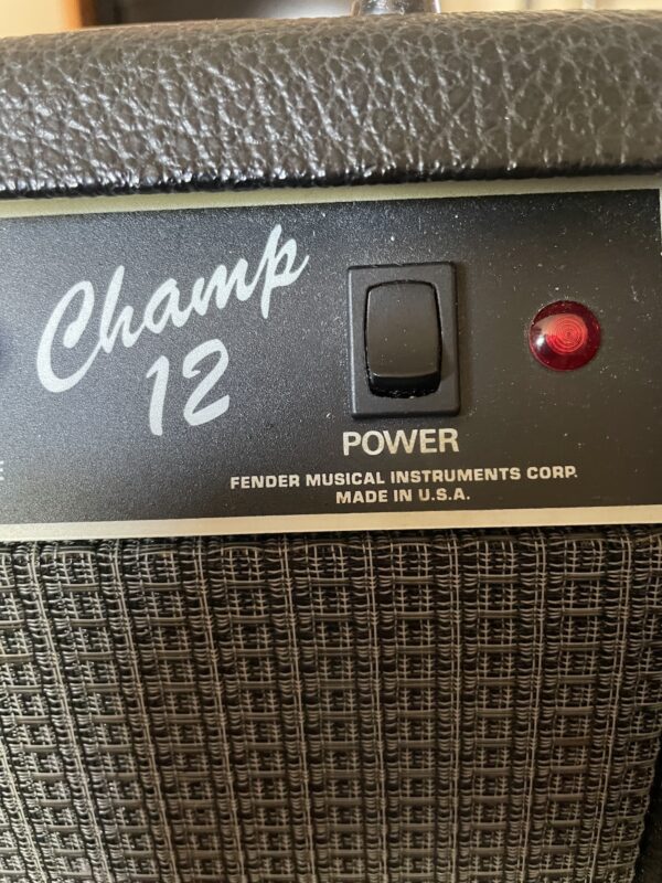 Fender Champ 12 10-Watt 1x12" Guitar Combo 1987 - 1992 (red knob version) - Image 10